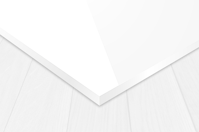 Plexiglass Bianco pieno: Lastra in metacrilato colato. Durata fino a 5 anni all'esterno.