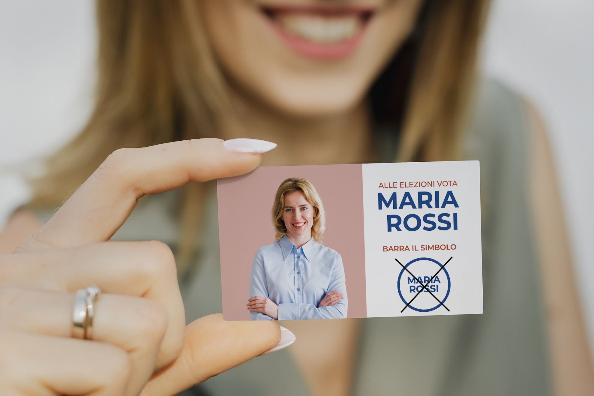 Santini elettorali stampati informazioni candidato e branding politico per elezioni. Sprint24.