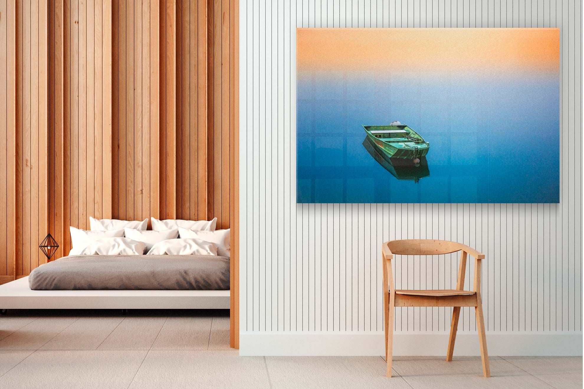 Questa stampa digitale presenta una serena scena costiera con una barca solitaria su acque blu, esposta dietro vetro acrilico cristallino. La fotografia diventa parte integrante degli spazi interni, aggiungendo profondità e interesse visivo alle pareti delle camere da letto e alla decorazione moderna. La stampa su vetro acrilico garantisce colori vibranti e resistenti allo sbiadimento che trasfor…
