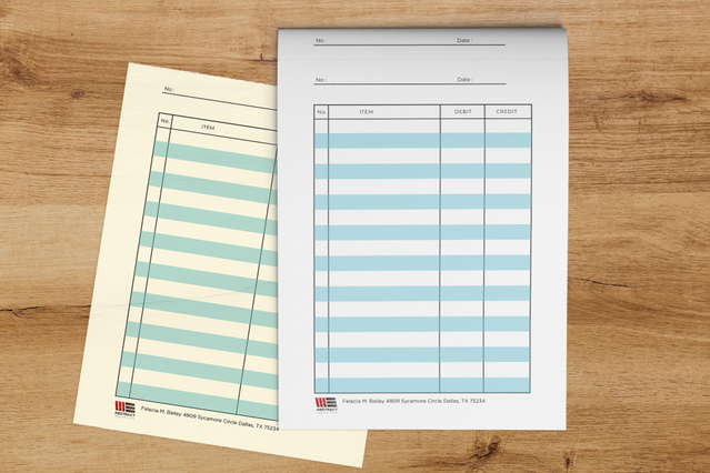 Blocchi di carta copiativa premium progettati per moduli d'ordine, fatture e ricevute. Ogni blocco presenta motivi a strisce colorate per una facile organizzazione e una presentazione professionale. Perfetto per le aziende che necessitano di copie affidabili ed efficienti durante le transazioni.