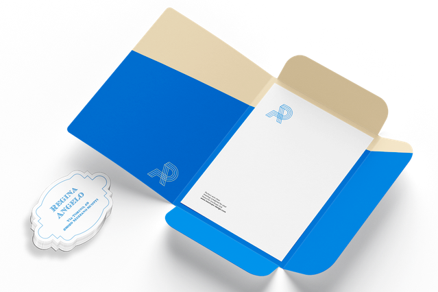 Servizio di fustellatura online: stampa cartoncini fustellati e sagomati su misura, con stampa UV, a rilievo e plastificazione. Preventivo immediato.
