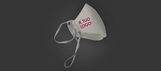 Mascherina Tessuto Personalizzabile con Elastici Laterali Mascherina TNT bianca riutilizzabile con elastici. Personalizzabile con logo. Lavabile in lavatrice a 40°C.