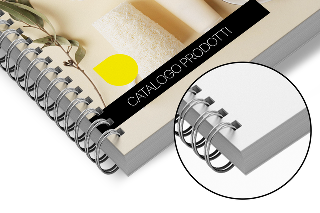 Stampa con Rilegatura a Spirale Online | Sconti fino al 40%: Per la stampa di dispense universitarie, presentazioni aziendali, portfolio, documenti importanti e molto altro, la rilegatura a spirale con sconti fino al 40%.