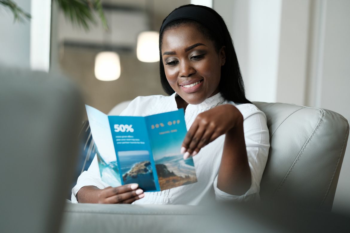 Guida ai formati di brochure: come scegliere le misure migliori?: Stai cercando di individuare tra i formati di brochure quello più adatto al tuo progetto? Ecco alcuni criteri che ti aiutano a fare la scelta giusta Guida ai formati di brochure: come scegliere le misure migliori?: Stai cercando di individuare tra i formati di brochure quello più adatto al tuo progetto? Ecco alcuni criteri che ti aiutano a fare la scelta giusta