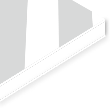 Copertina cartonata rigida bianca: Copertina realizzata con carta patinata Symbol Satin da 300 gr certificata Fsc, e anima in cartone rigido bianco tagliato al vivo e visibile.